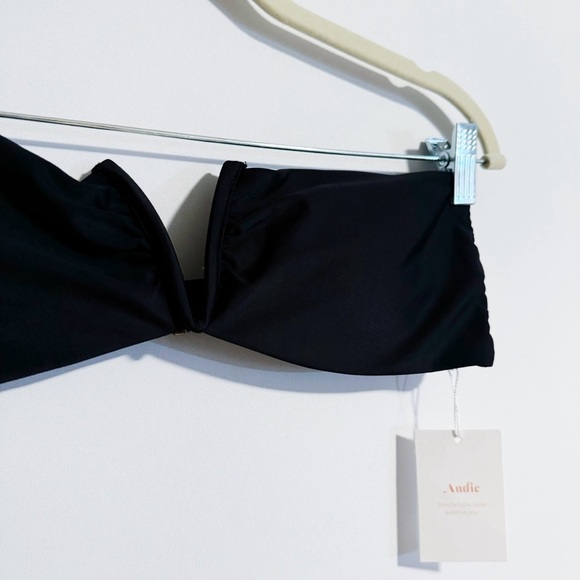 Andie - Black Scala Bikini Top - Picture 3 of 4
